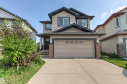 3214 22a Avenue  Edmonton, AB T6T 0K6