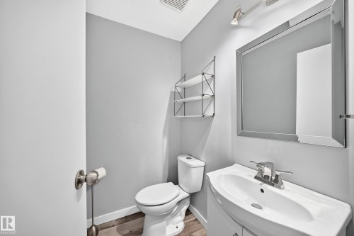 261 Callingwood Two Nw, Edmonton, AB - Indoor Photo Showing Bathroom