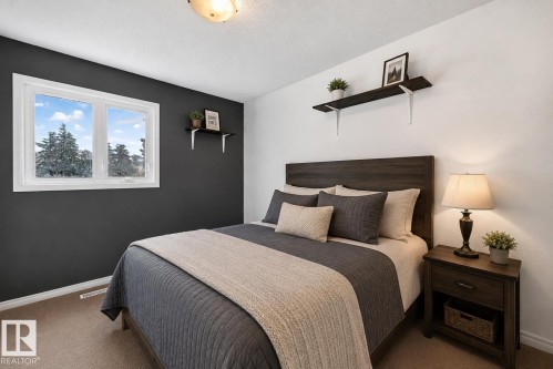 261 Callingwood Two Nw, Edmonton, AB - Indoor Photo Showing Bedroom