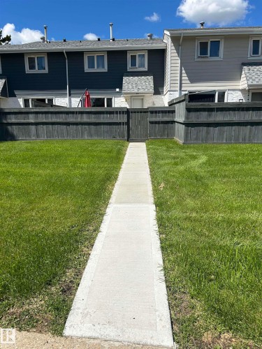 261 Callingwood Two Two Nw, Edmonton, AB 