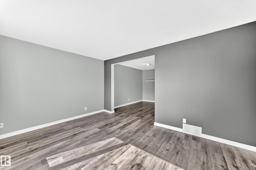 261 Callingwood Two Nw, Edmonton, AB - Indoor Photo Showing Other Room