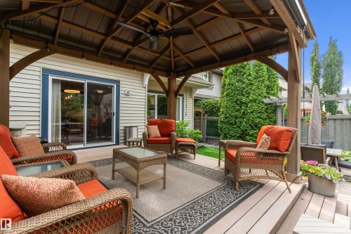 Deck - 1097 Armitage Crescent, Edmonton, AB 