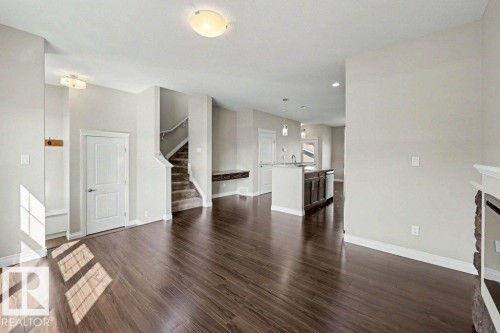 2 Simmonds Place, Leduc, AB - Indoor Photo Showing Living Room