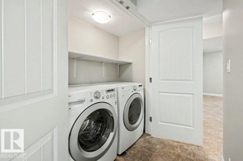 2 Simmonds Place, Leduc, AB - Indoor Photo Showing Laundry Room