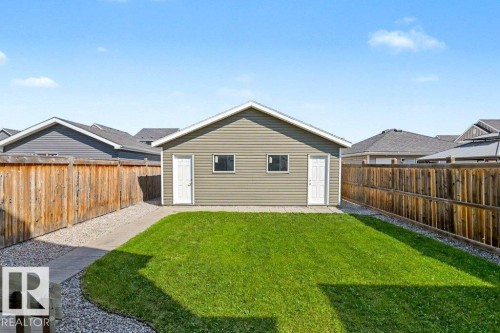 2 Simmonds Place, Leduc, AB - Outdoor