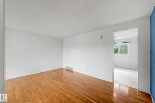 10211 171A Avenue, Edmonton, AB 