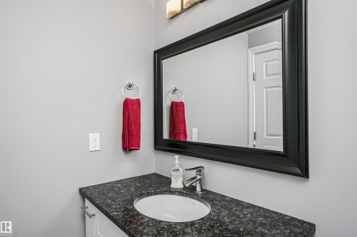 Bathroom - 11619 125 Street, Edmonton, AB 