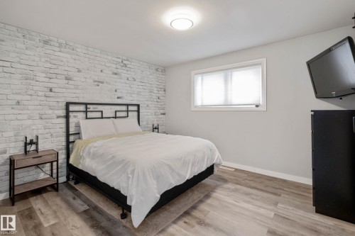 13411 131 Street, Edmonton, AB 