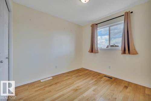 7948 13 Avenue, Edmonton, AB 