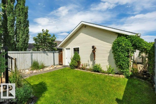 7948 13 Avenue, Edmonton, AB 