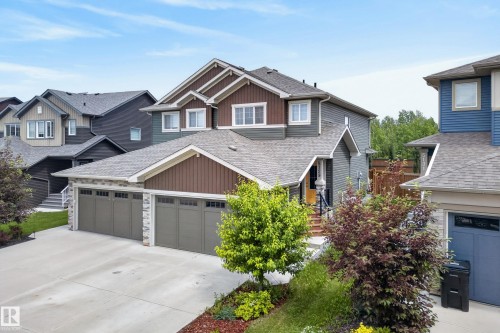 Contemporary two-story residence with a three-car garage - 5129 Lark Crescent, Edmonton, AB 