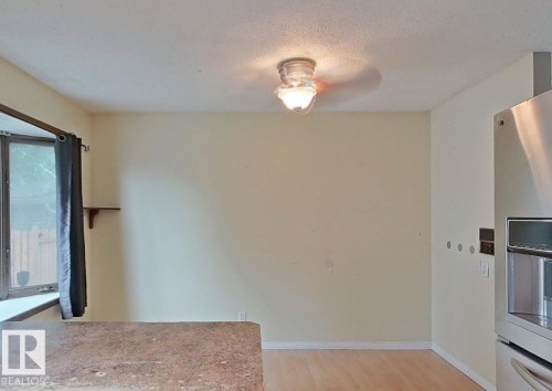 122 Harrison Drive, Edmonton, AB 