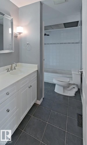 122 Harrison Drive, Edmonton, AB 
