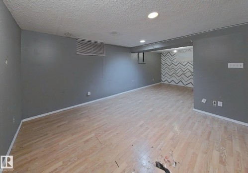 122 Harrison Drive, Edmonton, AB 