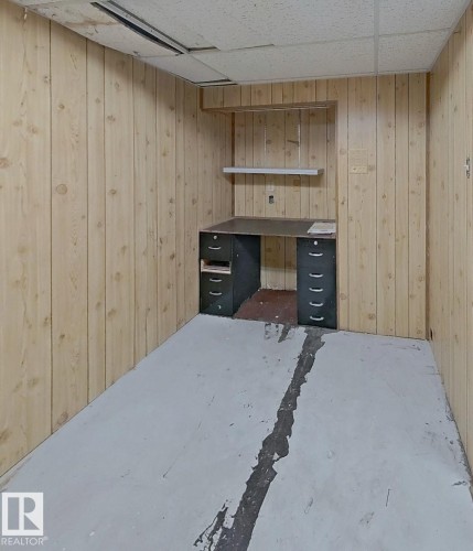 122 Harrison Drive, Edmonton, AB 