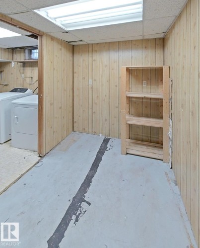 122 Harrison Drive, Edmonton, AB 