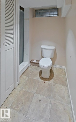 122 Harrison Drive, Edmonton, AB 