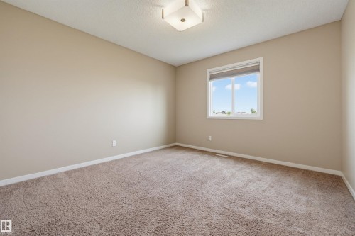 16428 12 Avenue, Edmonton, AB 
