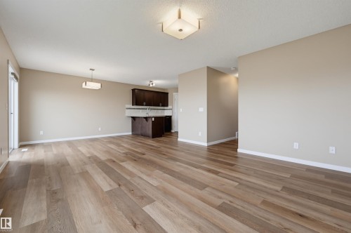 16428 12 Avenue, Edmonton, AB 