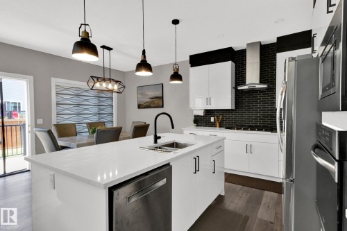 9832 225 Street, Edmonton, AB 