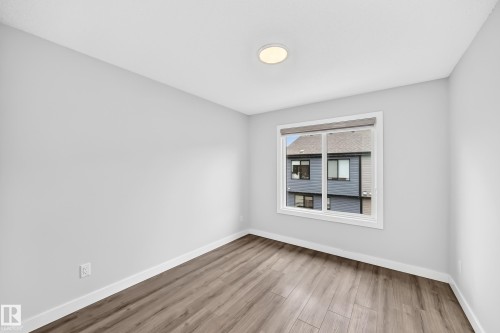 #82 11910 35 Av Sw, Edmonton, AB - Indoor Photo Showing Other Room
