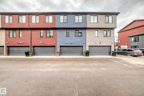 #82 11910 35 Av Sw, Edmonton, AB - Outdoor