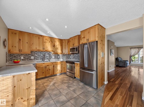 32 2419 133 Avenue, Edmonton, AB 