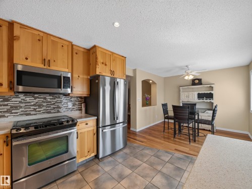 32 2419 133 Avenue, Edmonton, AB 