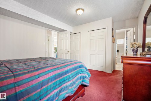 5011 64 Street, Rural Lac Ste. Anne County, AB - Indoor Photo Showing Bedroom