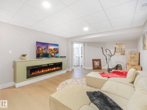 10336 178 Avenue, Edmonton, AB 