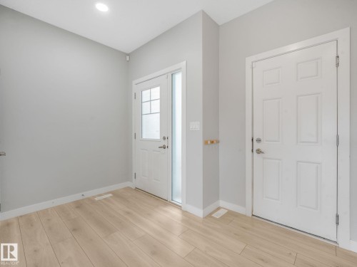 1057 Coopers Hawk Link, Edmonton, AB 