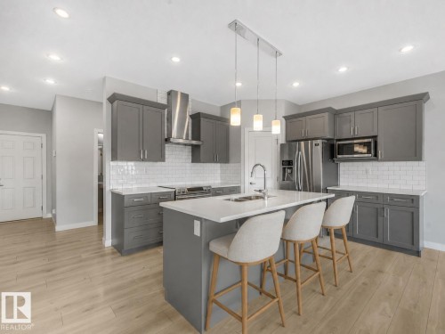 1057 Coopers Hawk Link, Edmonton, AB 