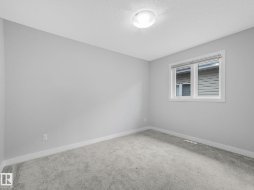 1057 Coopers Hawk Link, Edmonton, AB 