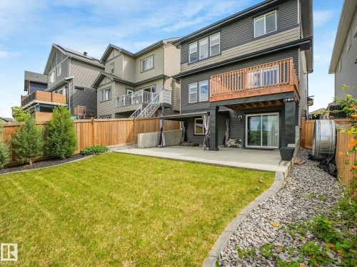 1057 Coopers Hawk Link, Edmonton, AB 