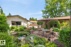 3 HUMMINGBIRD Court  Sherwood Park, AB T8A 0A1