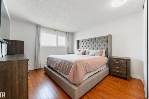 18423 96A Avenue, Edmonton, AB 