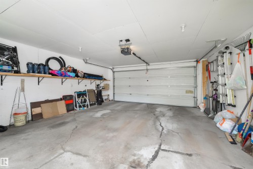 18423 96A Avenue, Edmonton, AB 