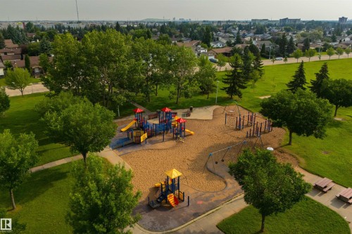 18423 96A Avenue, Edmonton, AB 