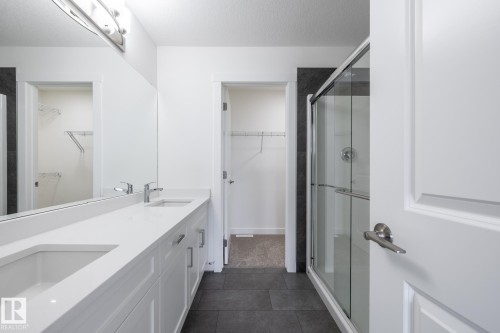 15643 2 Street, Edmonton, AB 