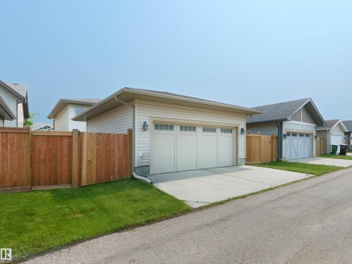 2132 Glenridding Way, Edmonton, AB 