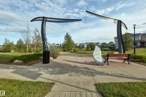 2132 Glenridding Way, Edmonton, AB 