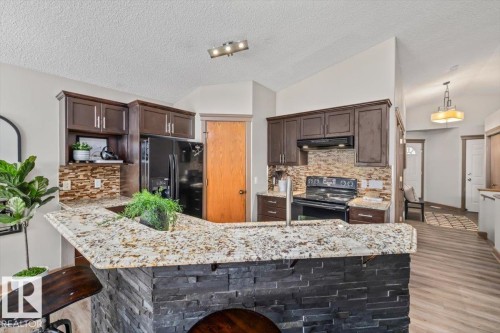 40 Daulton Crescent, St. Albert, AB 