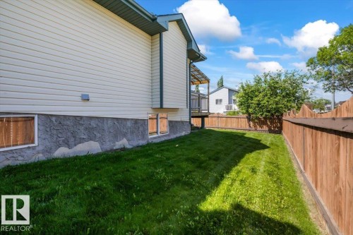40 Daulton Crescent, St. Albert, AB 