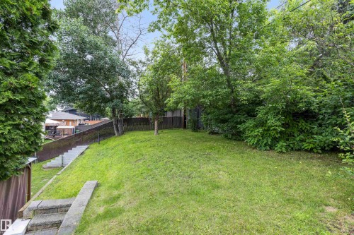 23 Glenhaven Crescent, St. Albert, AB 