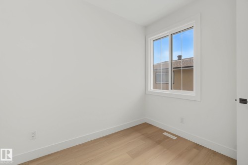 10617 60A Avenue, Edmonton, AB 