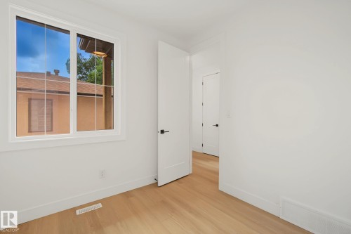 10617 60A Avenue, Edmonton, AB 