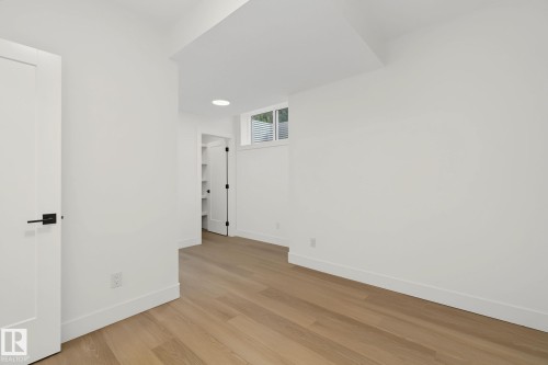 10617 60A Avenue, Edmonton, AB 