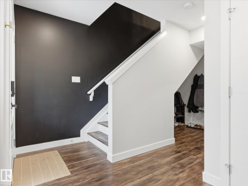 56 1051 Graydon Hill Boulevard, Edmonton, AB - Indoor Photo Showing Other Room