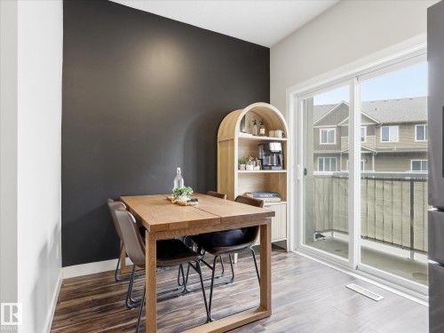 56 1051 Graydon Hill Boulevard, Edmonton, AB - Indoor Photo Showing Dining Room