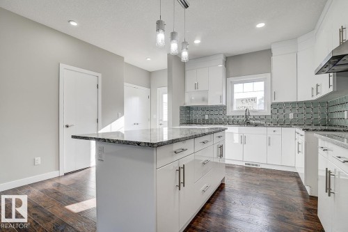 10357 149 Street, Edmonton, AB 